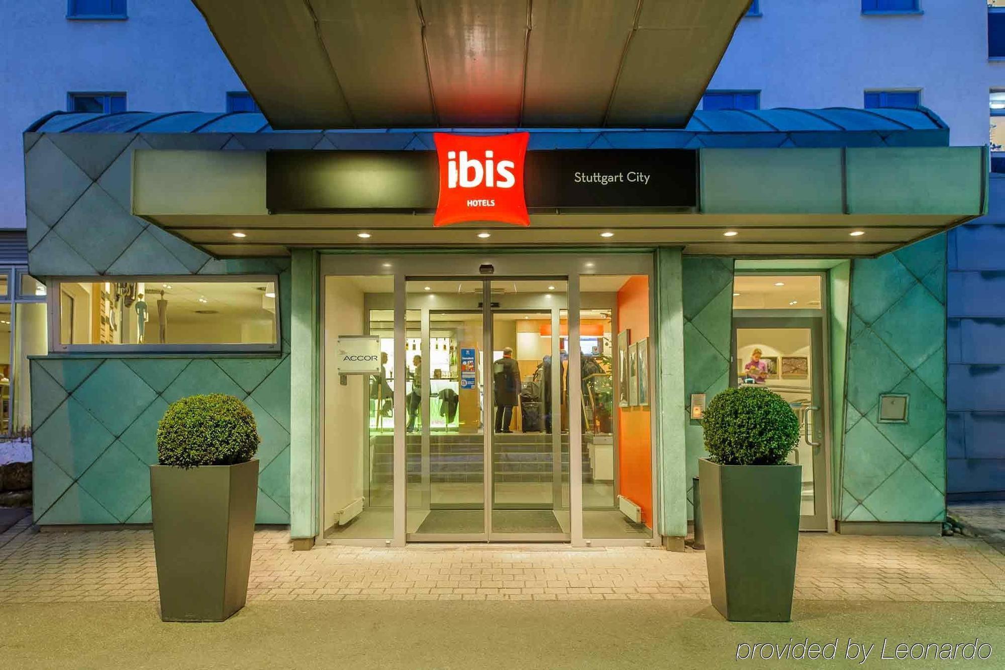Ibis Hotel Stuttgart City Exteriör bild